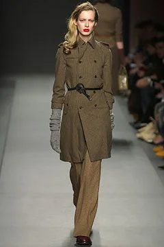 Look 16